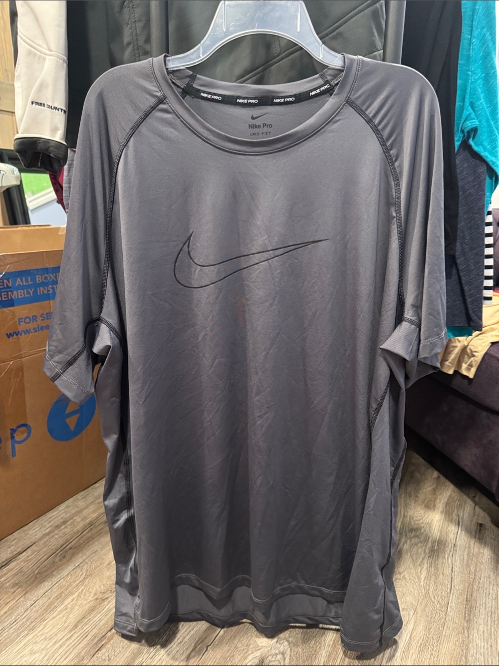 Nike Men’s Dark Gray Short-Sleeve Training Tee